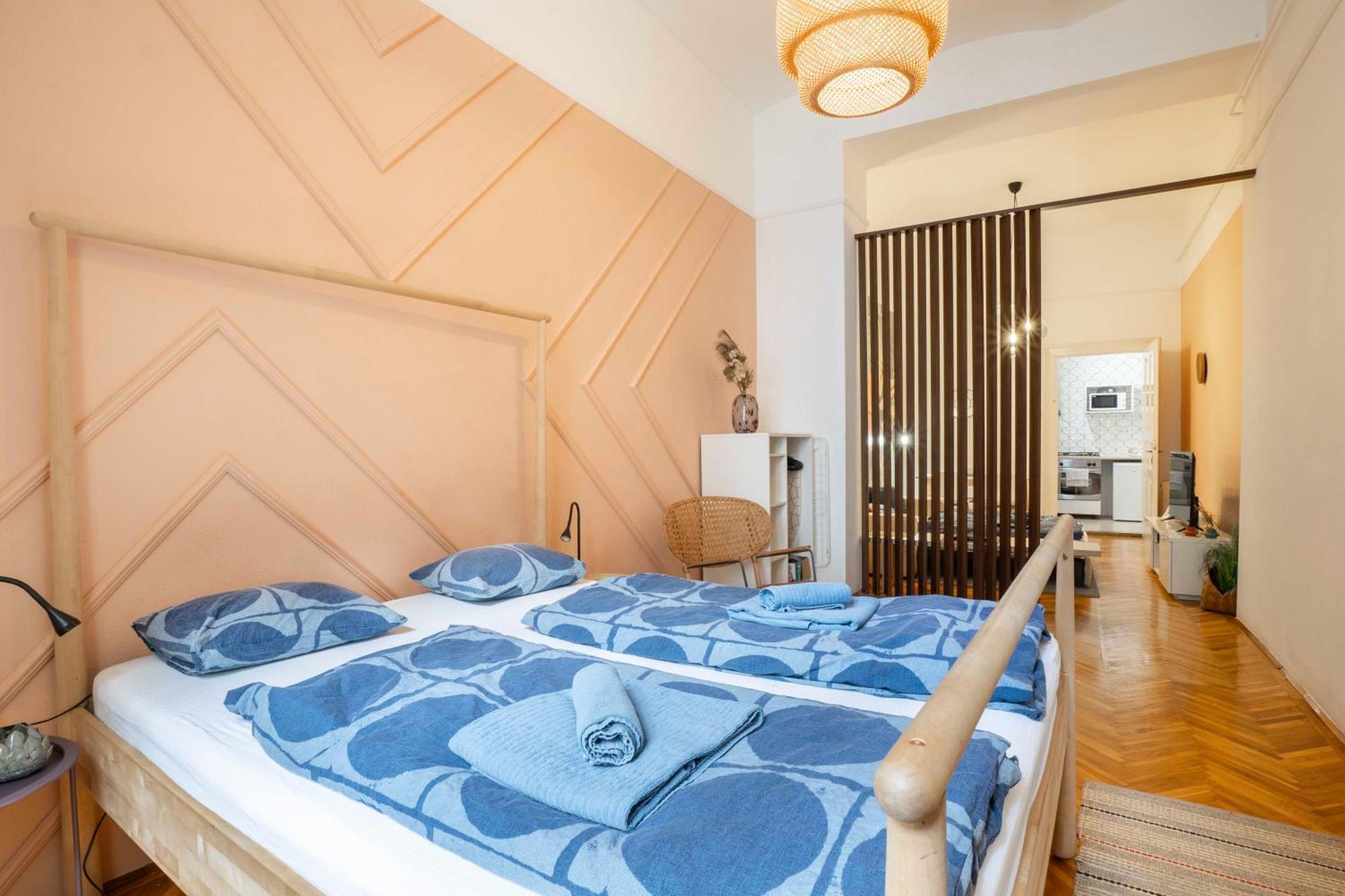 Quiet Design Apartment Next To Szimpla Ka8 Budapest Exterior photo